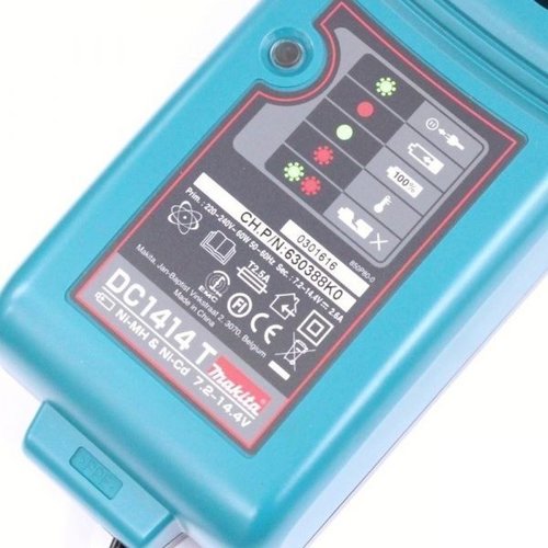 Carregador De Bateria 7,2V-18V Ni-Cd/Ni-Mh 220V - Makita  1941031