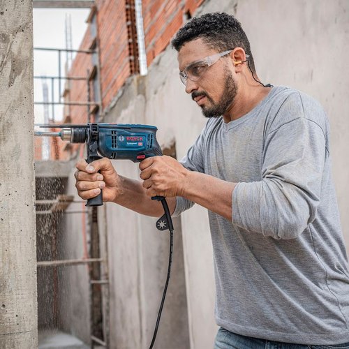 Furadeira de Impacto 220v 1/2" 750W com 23 Acessórios GSB 13 RE BOSCH