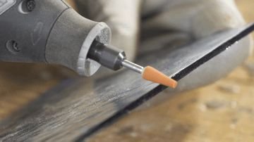 Pedra Para Esmerilhar Dremel 953 Formato Oval Ponta Fina 6,4Mm 1/4)26150953Ab