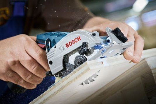 Serra Circular À Bateria 12V Gks 12V-26  Lâmina 85Mm X 15Mm- Bosch  06016A1001