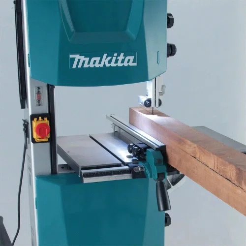 Serra De Fita Bancada 127v 900w Makita Lb1200f