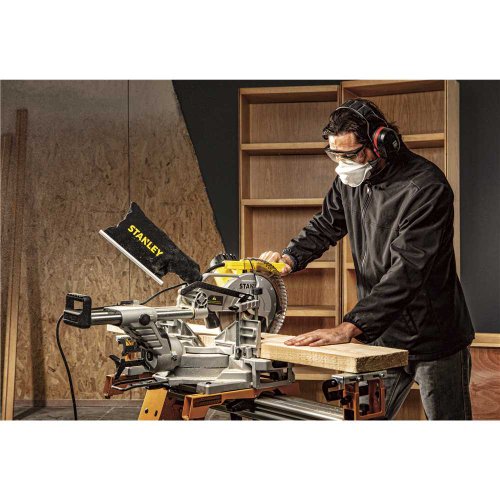 Serra Meia Esquadria 10" 1.800 W Com Braço Telescópico Sm18 - Stanley - 127 V