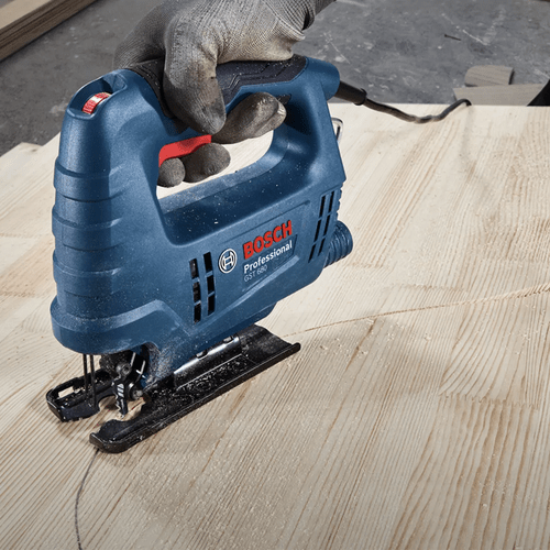 Serra Tico-Tico Gst 680 500W 110V Com Lâmina De Corte Bosch 06015B40D0